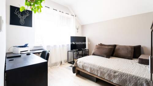 83m2 238m2 ogródek dwa m. postojowe