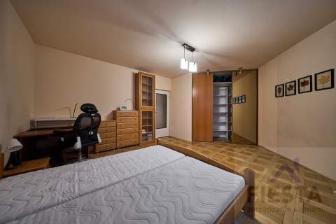 Wieniawa, Rondo Krwiodawców, 2 pokoje, 73 m2