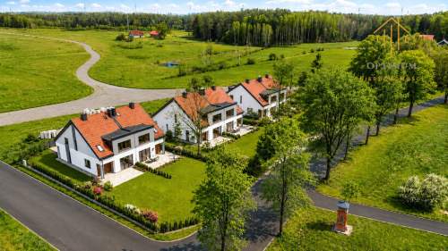 Dom w zabudowie bliźniaczej Dywity 5800zł/m2 ogród