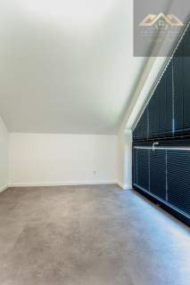 DOM Z PANORAMĄ TARNOWA ZAWADA 75 M2 8 ARÓW 30-METROWY TARAS