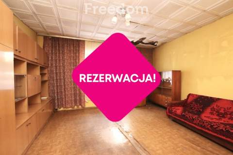 Mieszkanie z ogródkiem i poddaszem użytkowym.