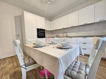 2 pokoje 58 m2 Po generalnym remoncie 