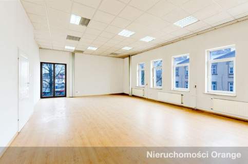 Nieruchomość pod biuro, placówkę medyczną