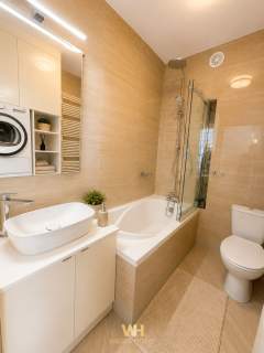 Nowoczesny apartament z balkonem, parkingiem