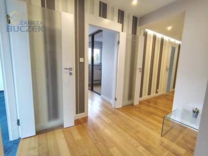 Przestronny apartament 128 m z 2 balkonami Cent