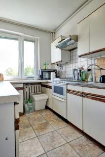 2 pokojowe, balkon, piwnica, niski budynek