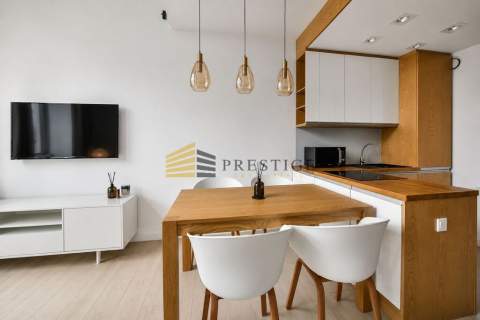 Super Loft w rezydencji Woronicza Qbik.