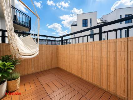 Z garażem podziemnymi komórką Wyposażone Balkon Garderoba Narożne