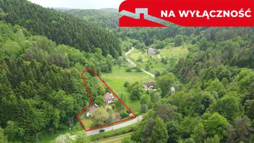 Dom w uroczym zakątku, pośród lasów i górek