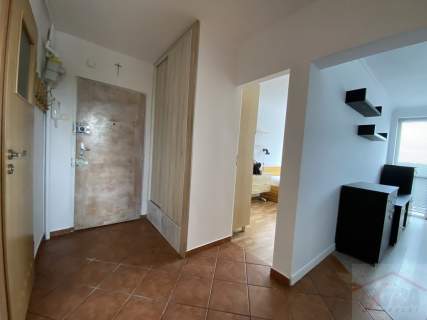 3 pokoje, balkon z widokiem na zieleń i miasto
