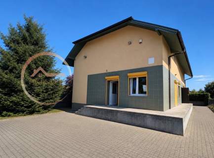 Lipno, Borek, Lokal z możliwością mieszkania