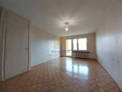 4 pokoje zabudowany balkon parking dwustronne