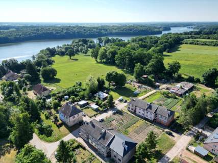 Mazury na wyciągnięcie ręki z ogródkiem kilka kroków od jezi