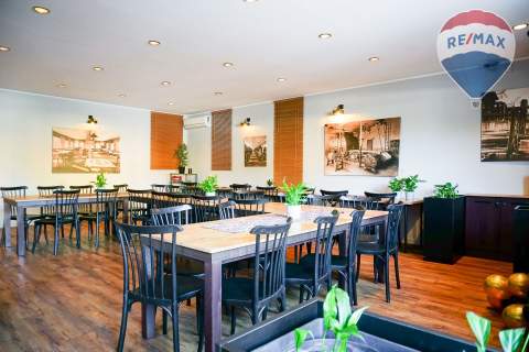 Dom 275m2 z usługowym parterem, Żyrardów