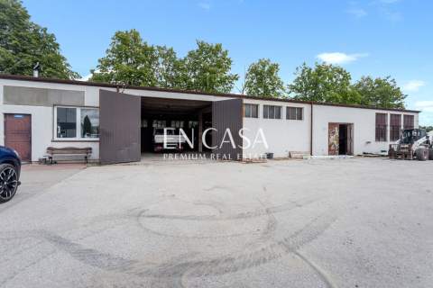 Budynek magazynowo socjalny 482m2