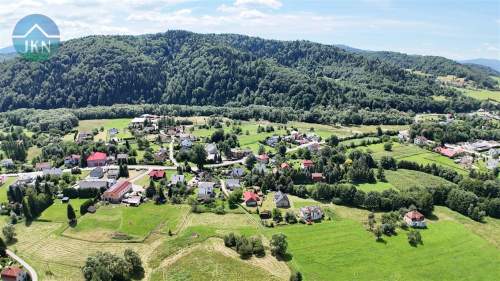 Płaska działka do zabudowy jednorodzinnej