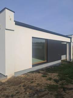 Nowoczesny dom w zabudowie bliźniaczej 91 m, Chełmce