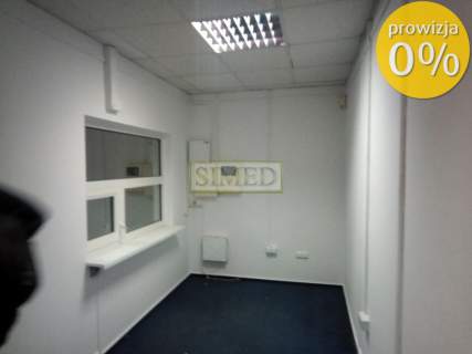 Dostep24h,magazyn,rampa,parking,ochrona,winda