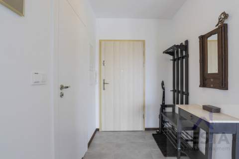 Atrakcyjne-Myśliwska/2-pok/garaż/balkon