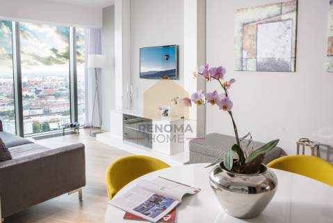 Unikatowy Apartament 56,4m2 31 piętro SkyTower