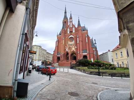 Mieszkanie i i dodatkowe pomieszczenia gospodarcze
