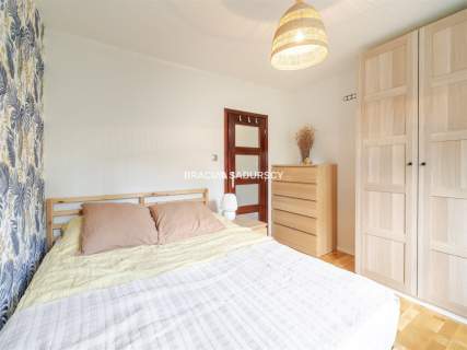 Duże mieszknie 3 sypialnie salon balkon