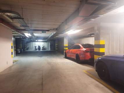 BIUROWIEC OKĘCIE, MIEJSCA PARKINGOWE