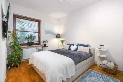 Świetny rozkład i balkon, dużo zieleni i spokój