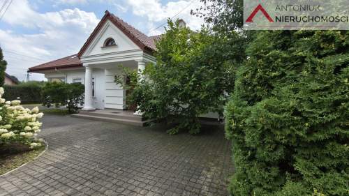 Sprzedam jedno lub dwurodzinny dom w Legionowie