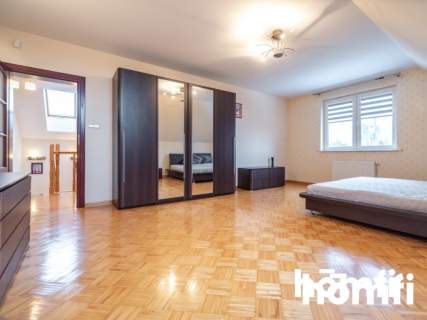 Piękny dom 250 m2, z ogródkiem, 5pokoi, Radom