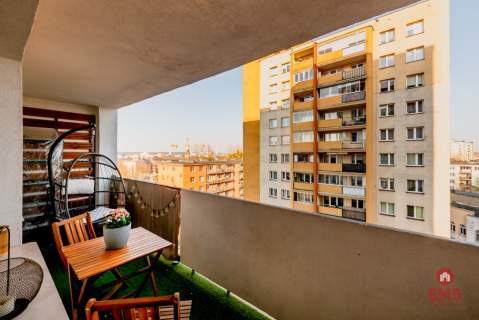 Trzy pokoje, dwie łazienki z balkonem, Centrum