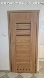 Ursynów, 104 m2, 2000 r., usługowy biurowy