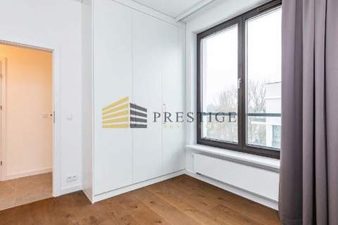 Ekskluzywny 4-pokojowy penthouse z tarasem na dach