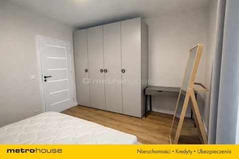 85 m 3 niezależne lokale Balkon Garaż