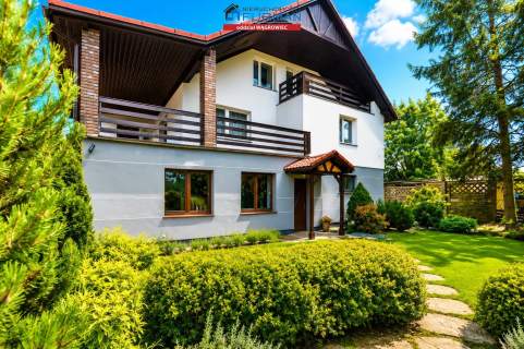 Dom na sprzedaż, 350 m2, Kobylec