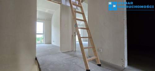 Dom 156 m z ogrodem, garażem i 4 sypialniami