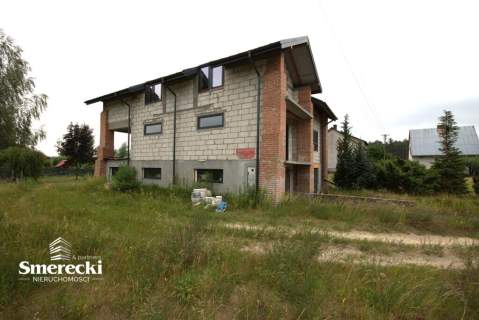 Dom z potencjałem w sąsiedztwie lasu