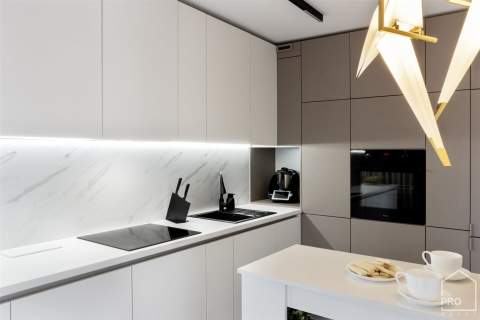 Stylowy apartament z ogródkiem os.Karolinki