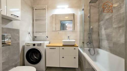 3 pokoje z balkonem, pet friendly, Chrobrego 18