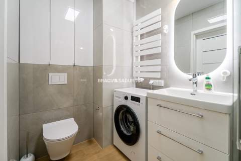 2 pokoje balkon tramwaj centrum miasta