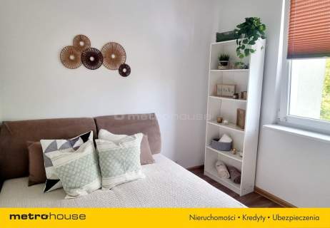 2-pokoje 48 m 200 m od metra Imielin balkon