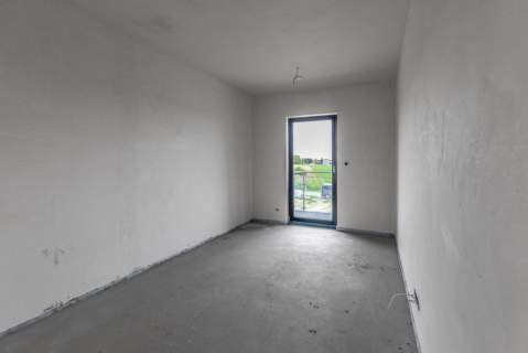 Połówka bliźniaka z działką 1500m2