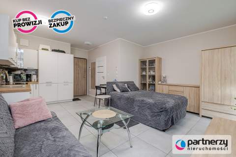 Urządzona kawalerka z ogrodem 30m2 Msc w hali