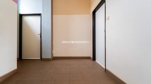Lokal przy placu Bieńczyckim, Kraków Bieńczyce