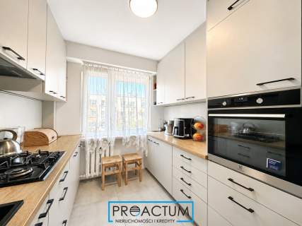 Mieszkanie 4 pokoje-balkon-piwnica-zieleń