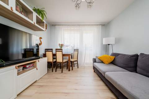 Parter 2 pokoje, 45 m2,os. Bacieczki