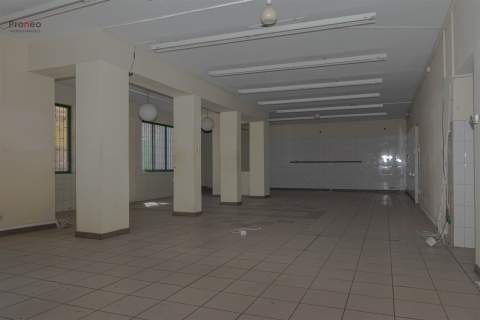 Budynek handlowo-usługowy - Ceków