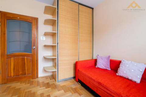 Parter, 2 balkony i widok na zieleń. Przestronne 63 m2 ,ul. Kanta