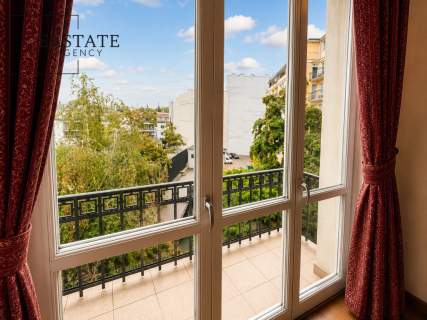 Mokotowska 60m kamienica wys. 3,2 m balkon