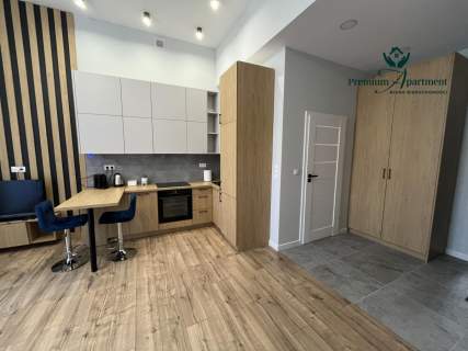 Wynajem/Ekskluzywna kawalerka typu studio/parking